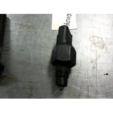 94W024 Engine Oil Pressure Sensor For 05-09 Hyundai Tucson  2.0